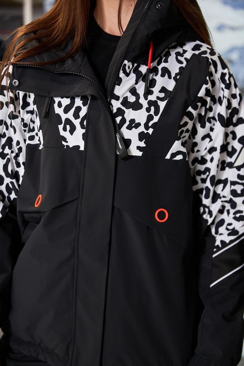 Сноубордичний костюм FREE Cover leopard - black 520022 фото